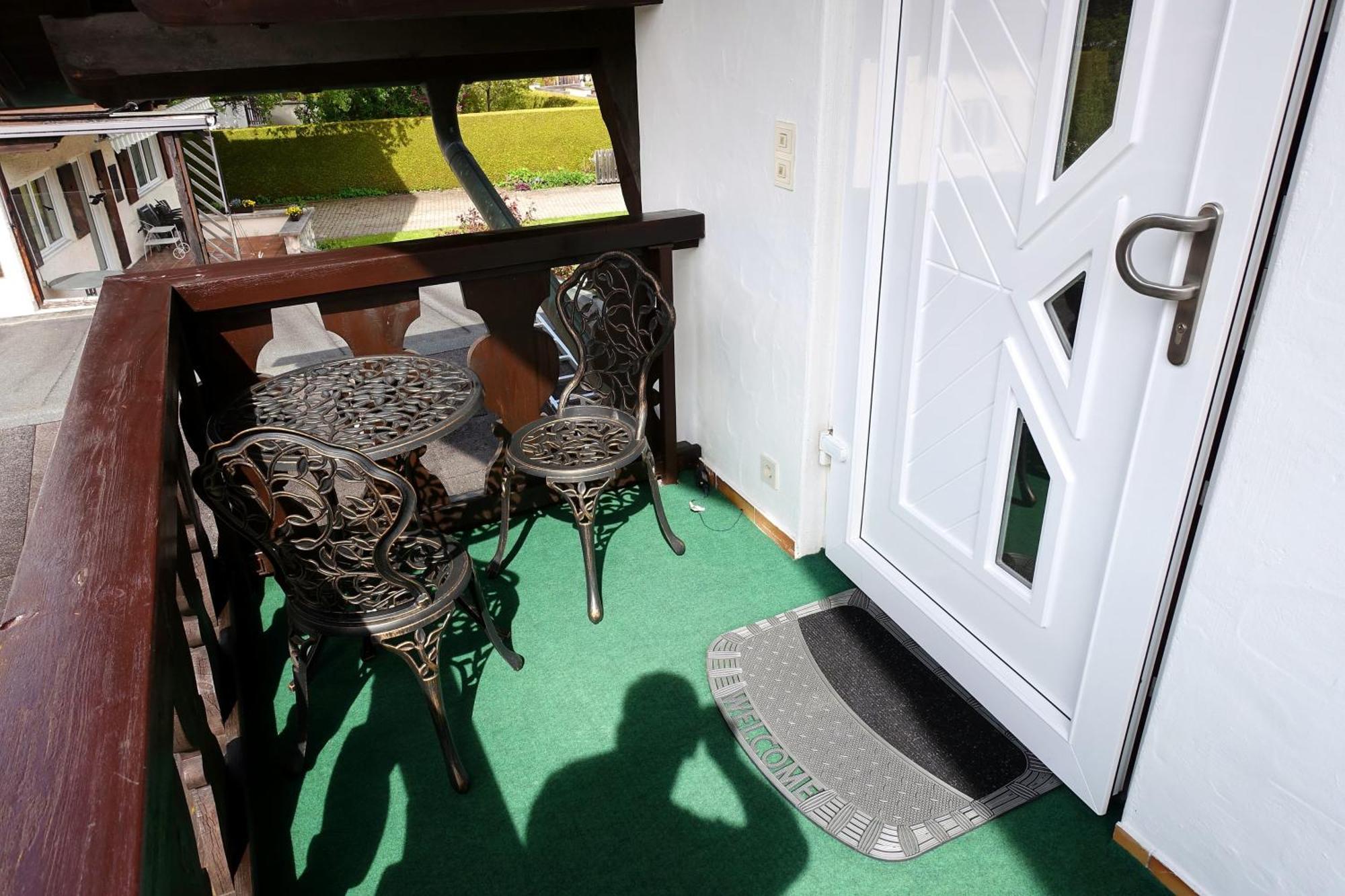 Ferienwohnung Ariane Garmisch-Partenkirchen Exterior photo